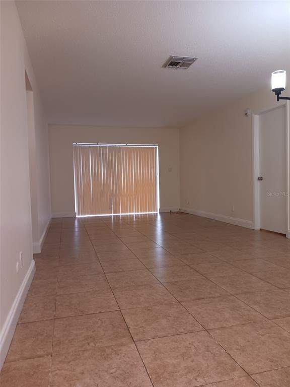 Picture of 4606 W Gray Street Unit 110, Tampa FL 33609