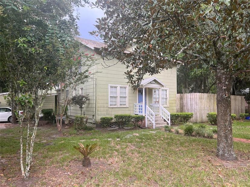 Picture of 1035 NE 3Rd Avenue, Gainesville FL 32601