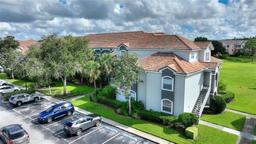 Picture of 14037 Fairway Island Drive Unit 233, Orlando, FL 32837