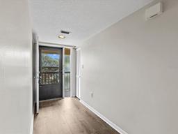 Picture of 1933 Golfview Drive Unit 1933, Tarpon Springs, FL 34689