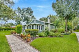 Picture of 13803 E 92 Highway, Dover, FL 33527