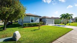 Picture of 203 65Th Avenue E, Bradenton, FL 34203