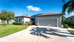 Picture of 203 65Th Avenue E, Bradenton, FL 34203