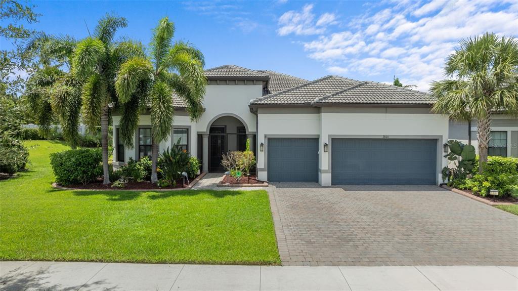 Picture of 7801 Grande Shores Drive, Sarasota, FL 34240