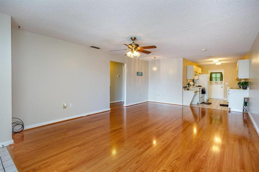 Picture of 61 Winter Ridge Road Unit 54, Winter Haven FL 33881