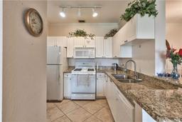 Picture of 2732 Via Murano Unit 526, Clearwater, FL 33764