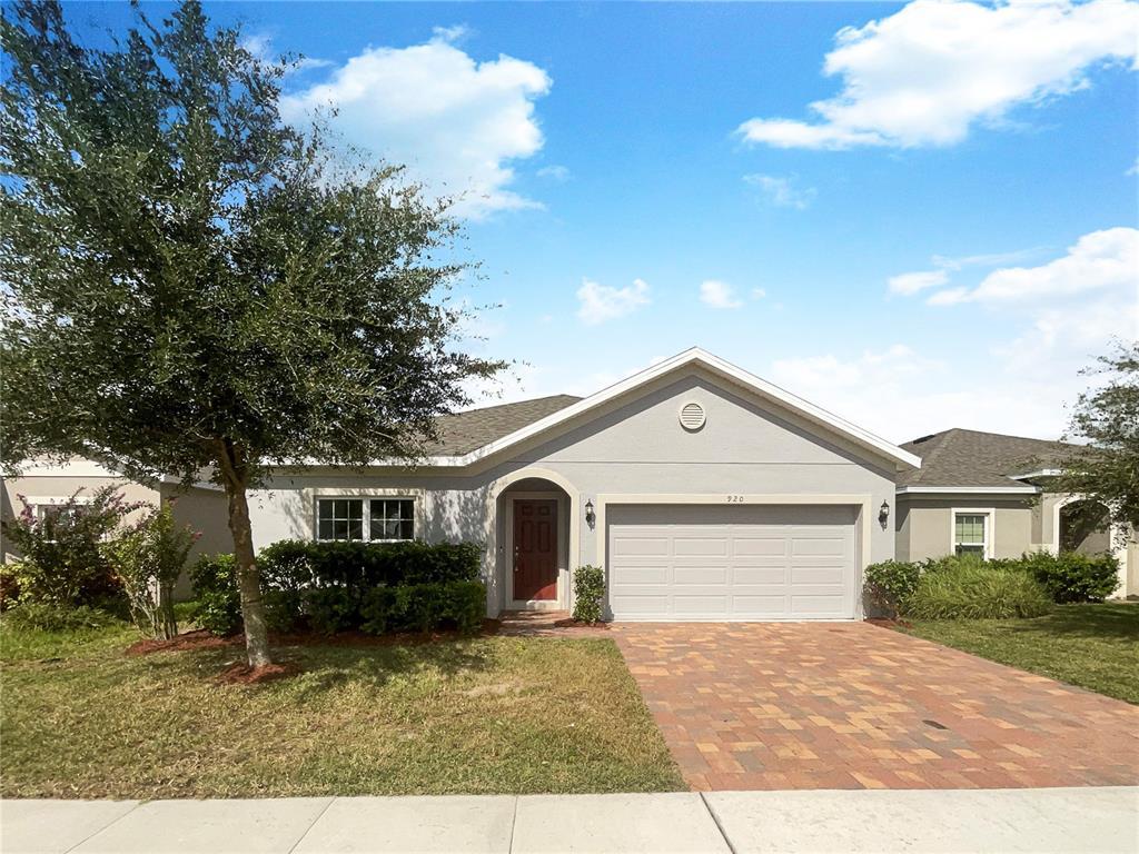 Picture of 920 Benjamin Trail, Davenport, FL 33837