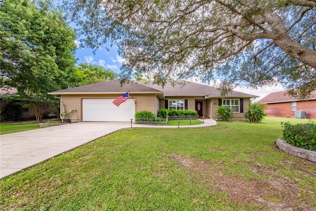 Picture of 4589 SE 3Rd Place, Keystone Heights, FL 32656