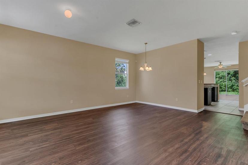 Picture of 12302 Fairlawn Drive, Riverview FL 33579