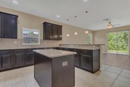 Picture of 12302 Fairlawn Drive, Riverview, FL 33579