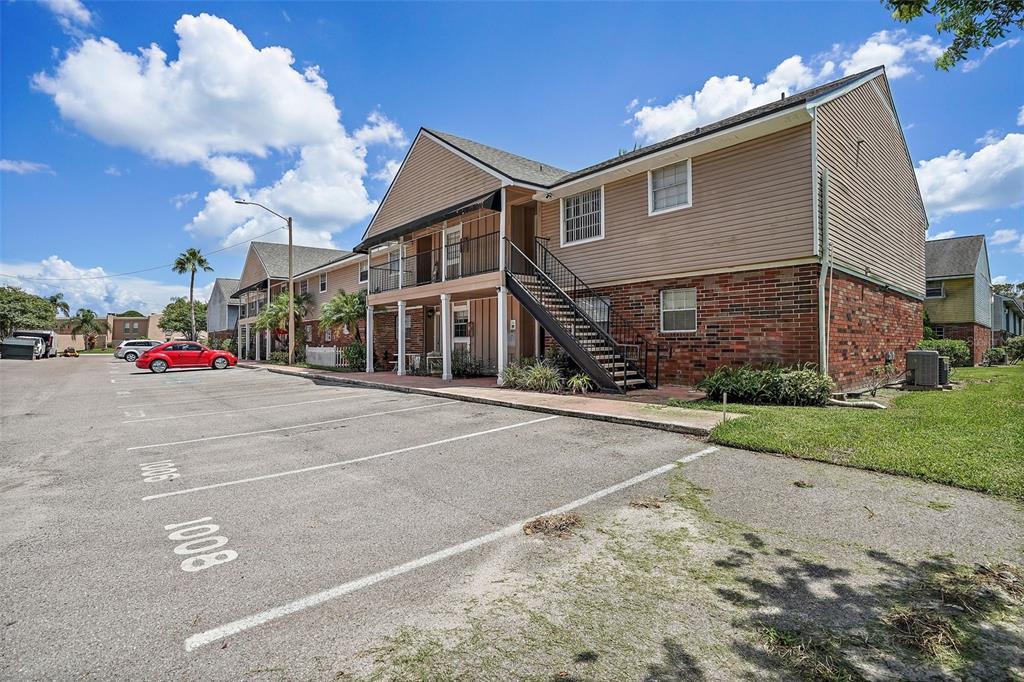 Picture of 200 Country Club Drive Unit 1004, Largo, FL 33771