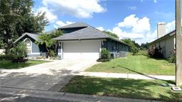 Picture of 16505 Lake Heather Drive, Tampa, FL 33618