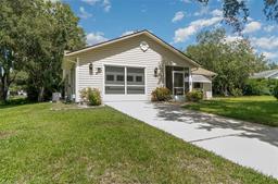 Picture of 1314 Noble Court, Leesburg, FL 34788