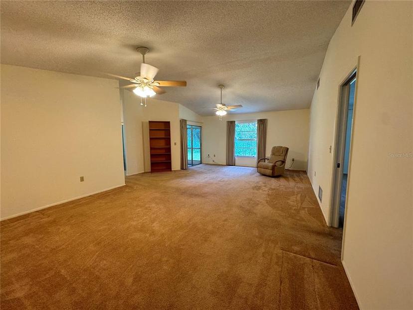 Picture of 3925 Oakhurst Boulevard Unit 3010, Sarasota FL 34233