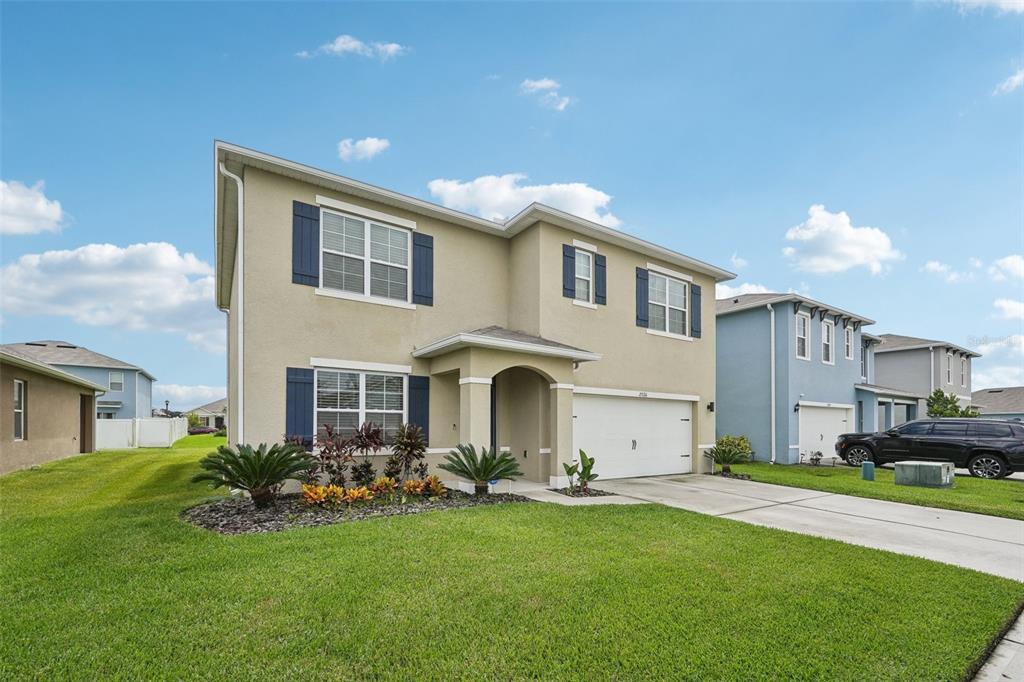 Picture of 2526 Ryland Falls Drive, Lakeland, FL 33811