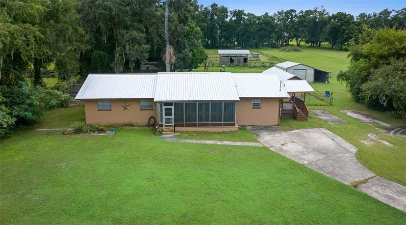 Picture of 3040 NE 97Th Street Road, Anthony FL 32617