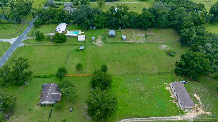 Picture of 3040 NE 97Th Street Road, Anthony FL 32617