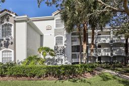 Picture of 13905 Fairway Island Drive Unit 1022, Orlando, FL 32837