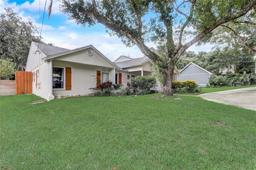 Picture of 407 Forest Road, Mount Dora, FL 32757