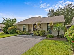 Picture of 30 Windrush Bay Drive, Tarpon Springs, FL 34689