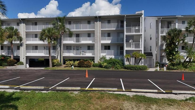 Picture of 1401 S Mccall Road Unit 107B, Englewood FL 34223