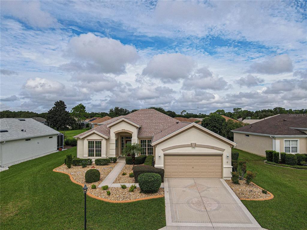 Picture of 12510 SE 92Nd Terrace, Summerfield, FL 34491