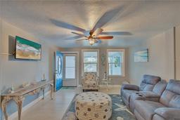 Picture of 250 Rosery Road Nw Unit 219, Largo, FL 33770