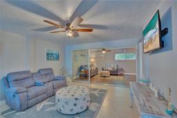 Picture of 250 Rosery Road Nw Unit 219, Largo, FL 33770