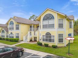 Picture of 2040 Royal Bay Boulevard Unit 31, Kissimmee, FL 34746