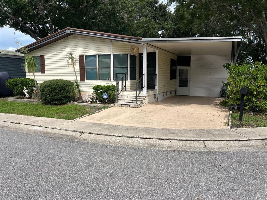 Picture of 1001 Starkey Road Unit 353, Largo, FL 33771