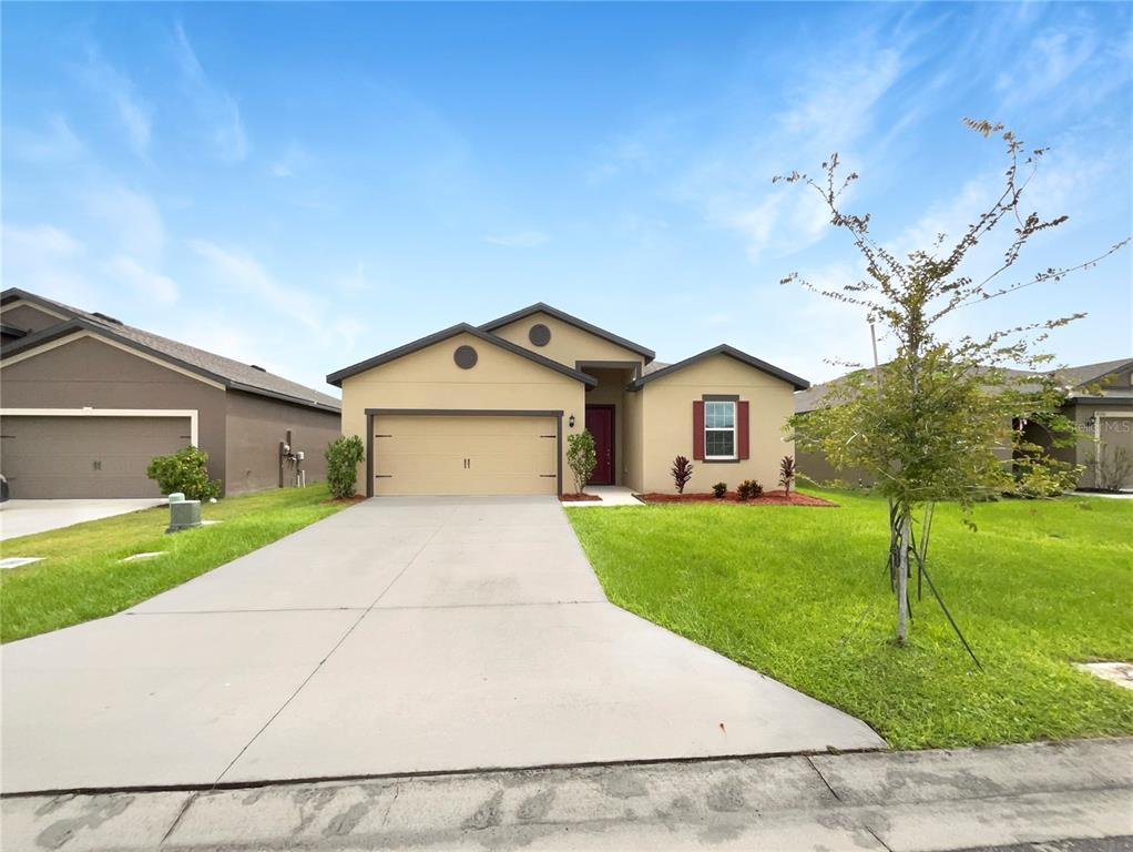 Picture of 6122 Dolostone Drive, Lakeland, FL 33811