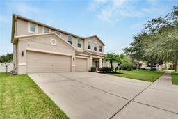 Picture of 1225 Rushgrove Circle, Dover, FL 33594