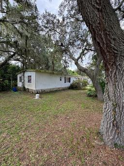 Picture of 18487 SE 18Th Street, Silver Springs, FL 34488