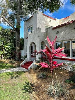 Picture of 1020 38Th Avenue N, St Petersburg, FL 33704