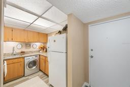 Picture of 2625 State Road 590 Unit 523, Clearwater, FL 33759