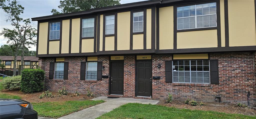 Picture of 4804 Evenlode Lane Unit B2, Jacksonville, FL 32217