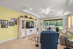 Picture of 10441 Highland Park Place, Palmetto, FL 34221