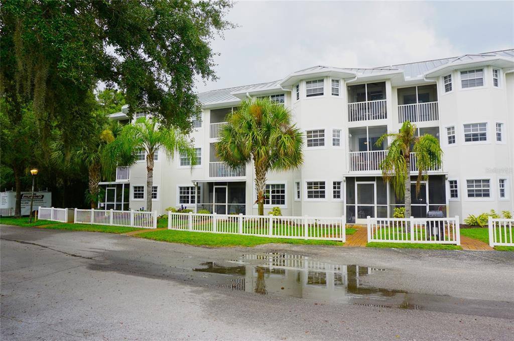 Picture of 2077 Wetland Point Unit 1103, Lutz, FL 33558