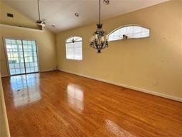 Picture of 1045 Caravan Loop, Polk City, FL 33868