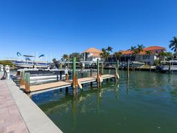 Picture of 3825 Mariners Walk Unit 622, Cortez, FL 34215