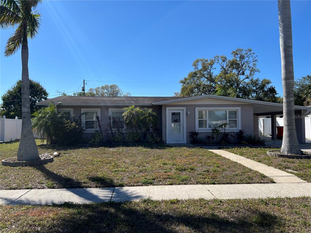 Picture of 15536 Bristol Circle E, Clearwater, FL 33764