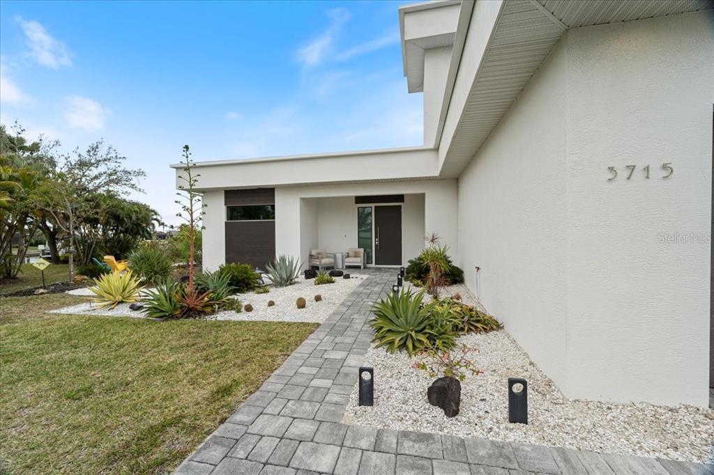 Picture of 3715 NW 9Th Terrace, Cape Coral, FL 33993