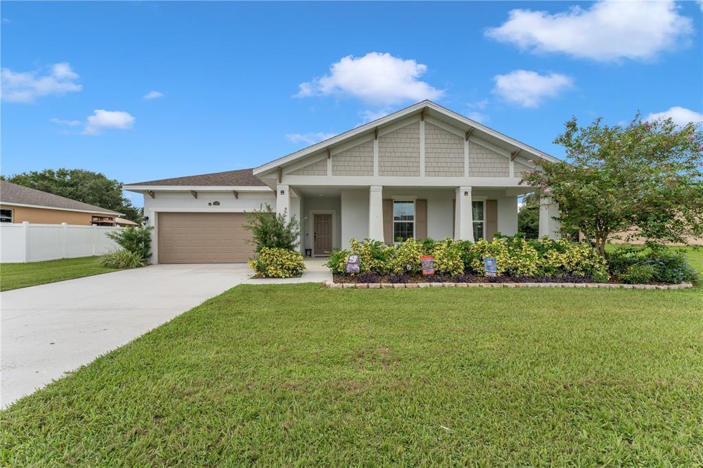 Picture of 13409 Lake Yale View Loop, Grand Island, FL 32735