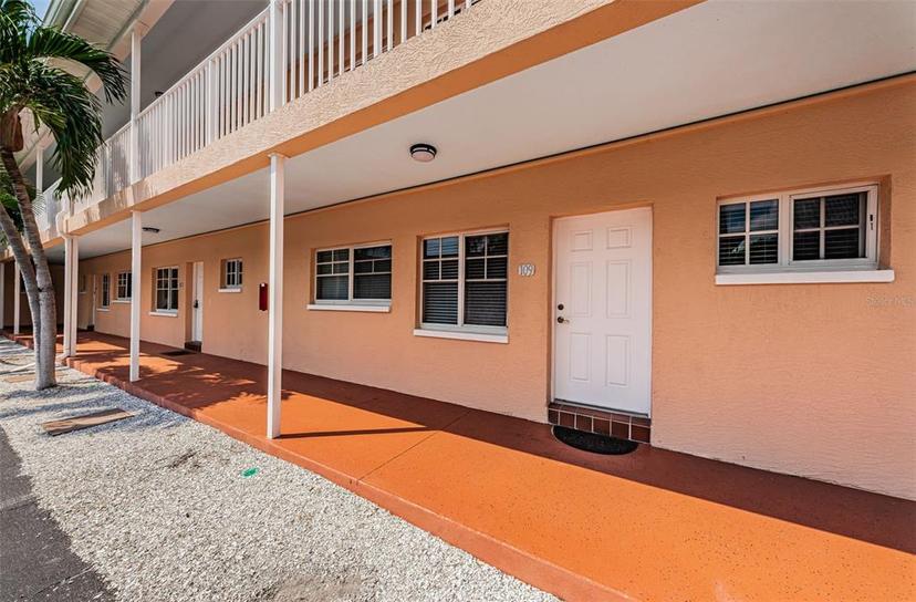 Picture of 19417 Gulf Boulevard Unit C109, Indian Rocks Beach FL 33785