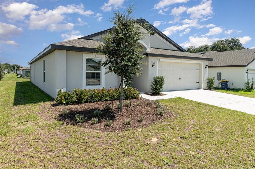 Picture of 1690 Hideaway Flat Street, Mascotte FL 34753