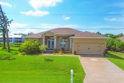 Picture of 249 Rotonda Cir, Rotonda West, FL 33947