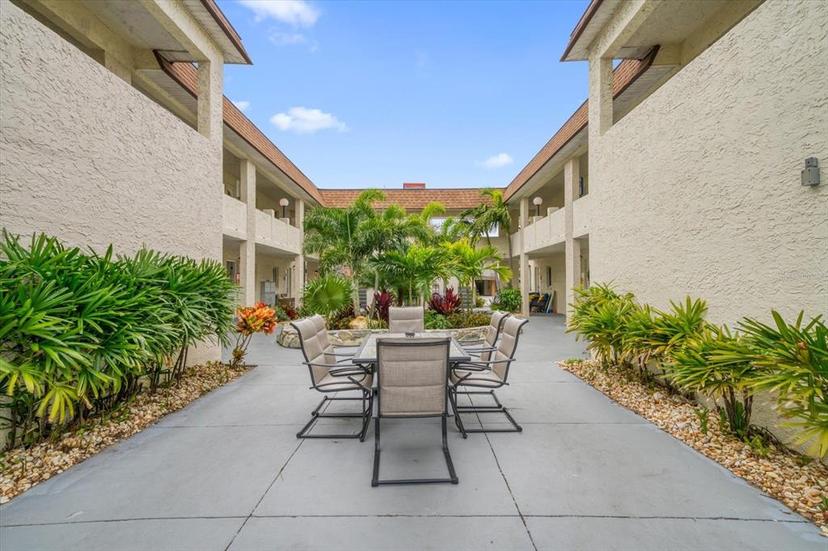 Picture of 2704 2Nd Street Unit 7, Indian Rocks Beach FL 33785