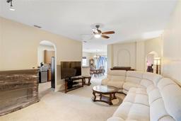 Picture of 3216 Lynrock Avenue, Dundee, FL 33838