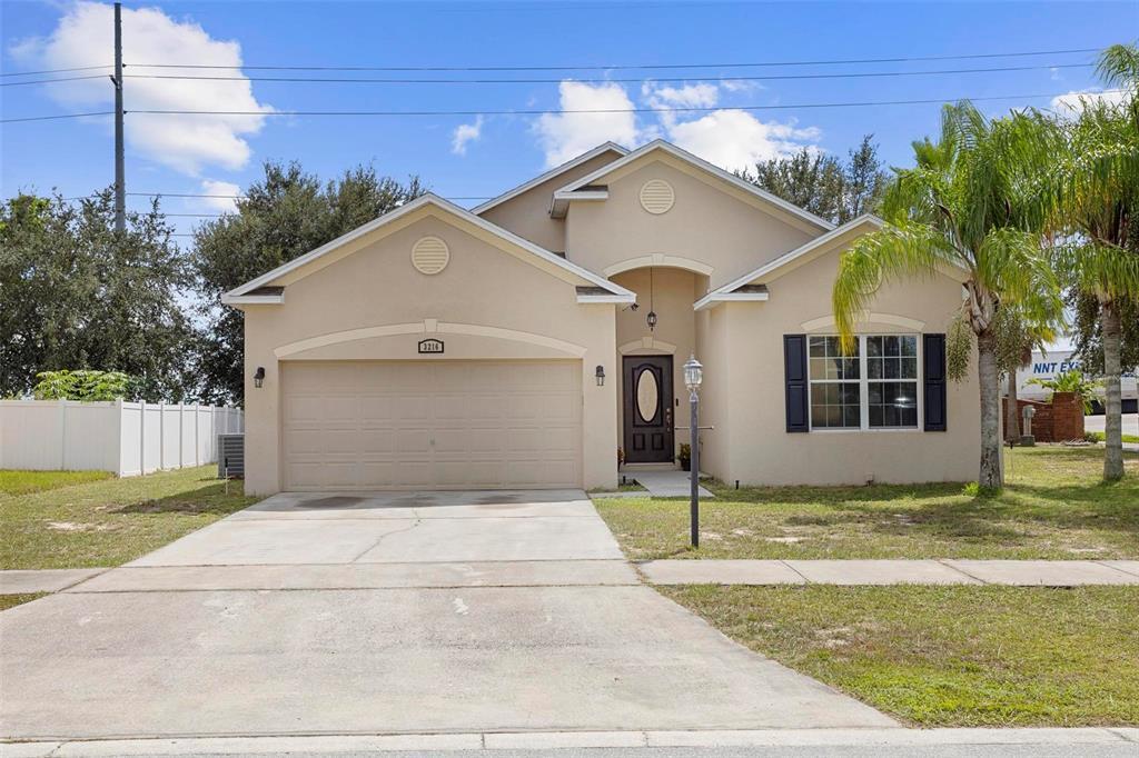 Picture of 3216 Lynrock Avenue, Dundee, FL 33838