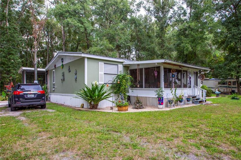 Picture of 223 SE Little John Place, High Springs FL 32643